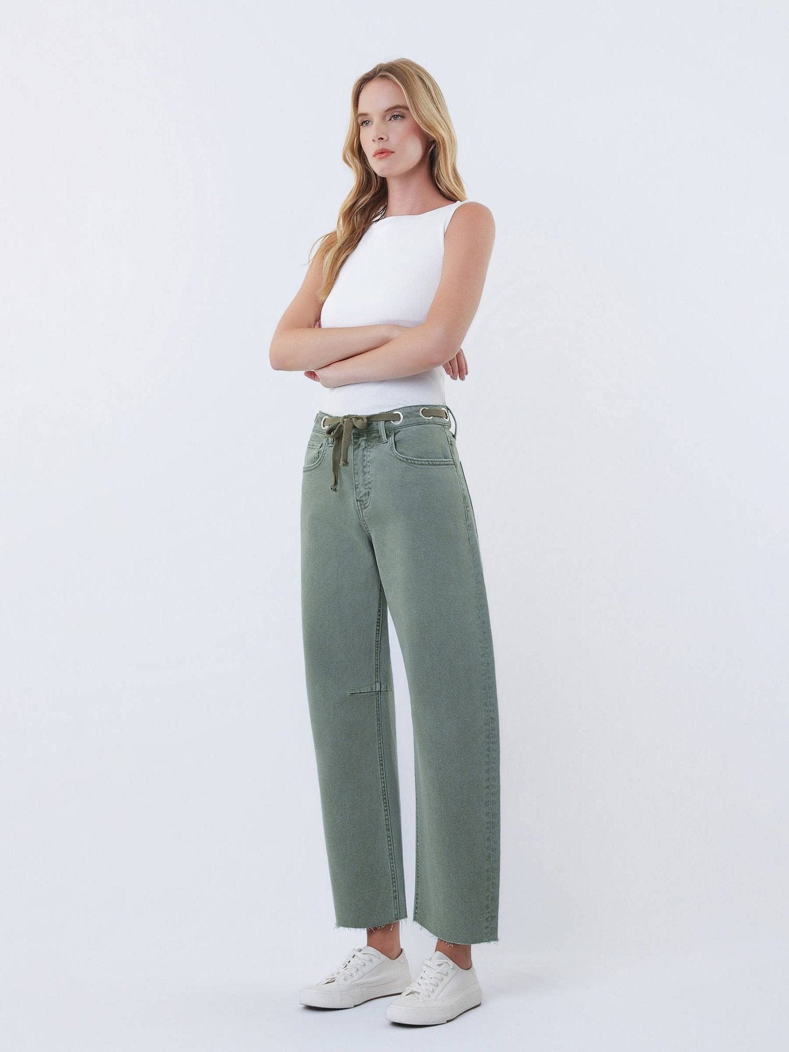 SUPER HIGH RISE DRAWSTRING WB WIDE BARREL JEANS T7041OLV - elliparr