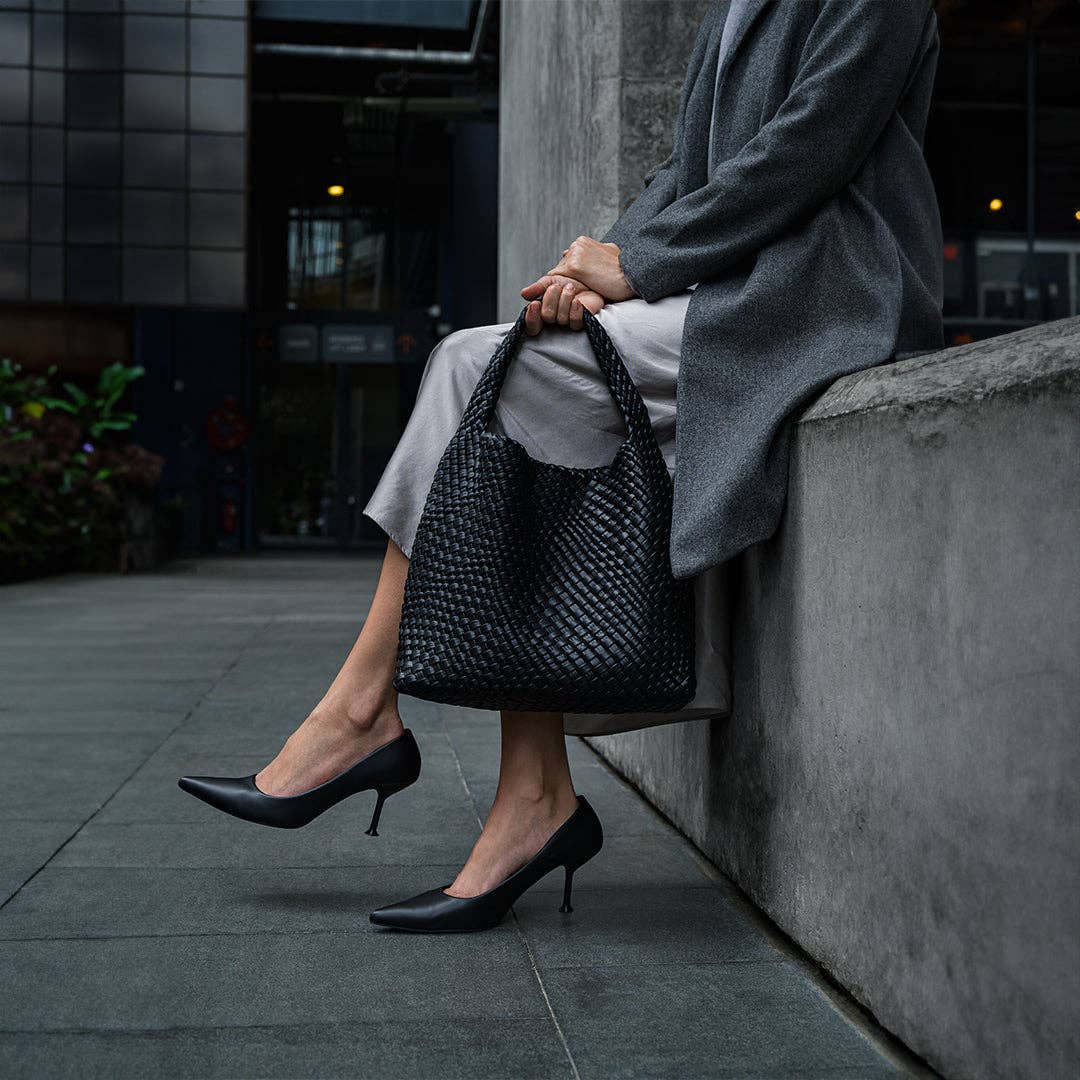 Jocelyn Shoulder Bag - elliparr