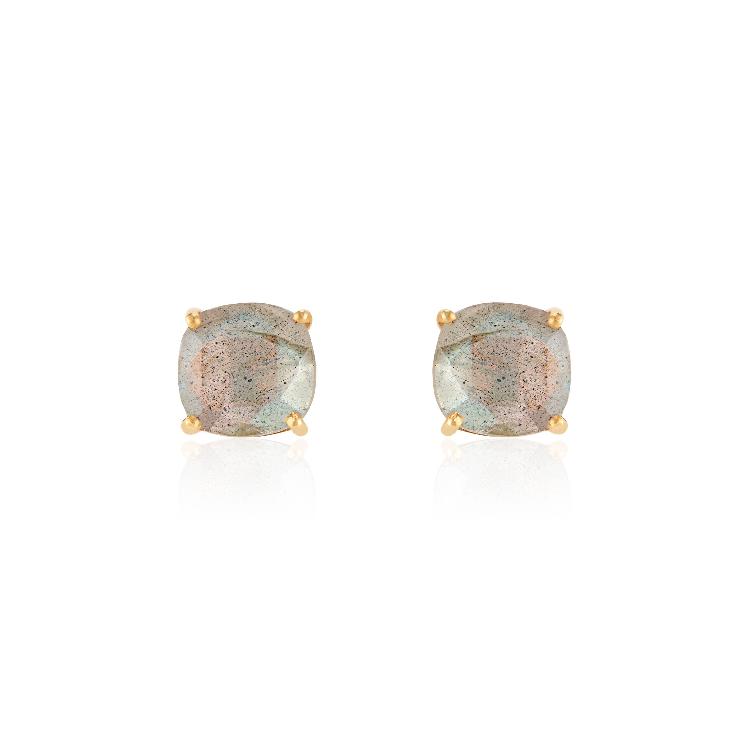 Emmy studs labradorite cushion cut in four-prong gold setting – iridescent gemstone earrings Elli Parr