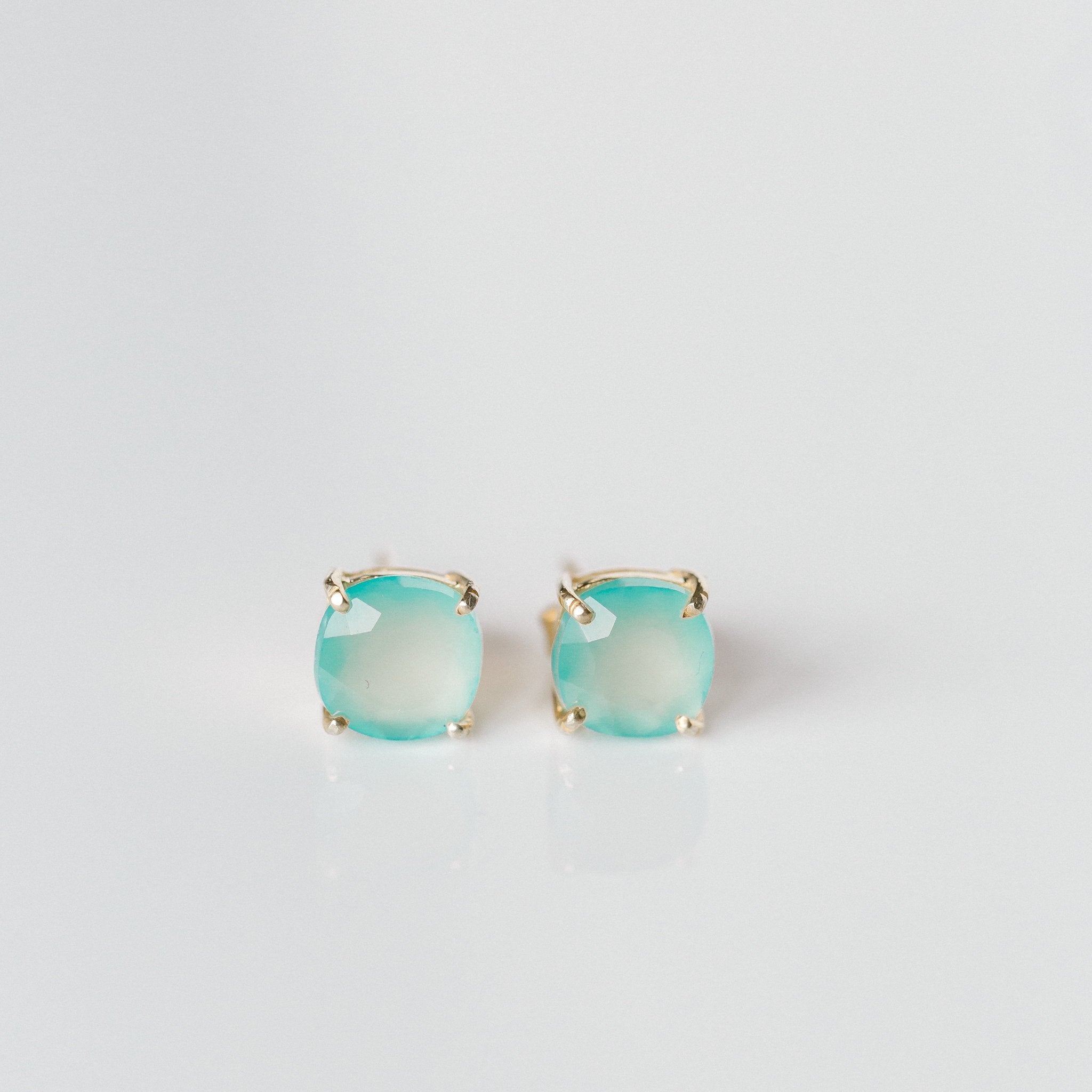 Emmy studs aqua chalcedony detail – Elli Parr