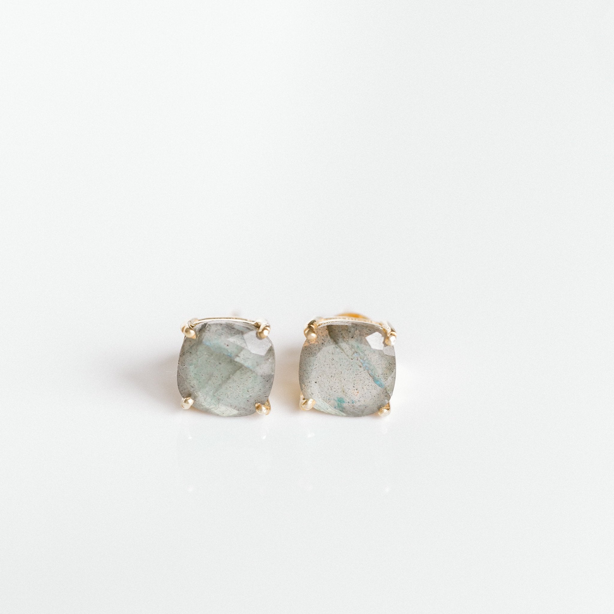 Emmy studs labradorite side view – natural gemstone stud earrings Elli Parr